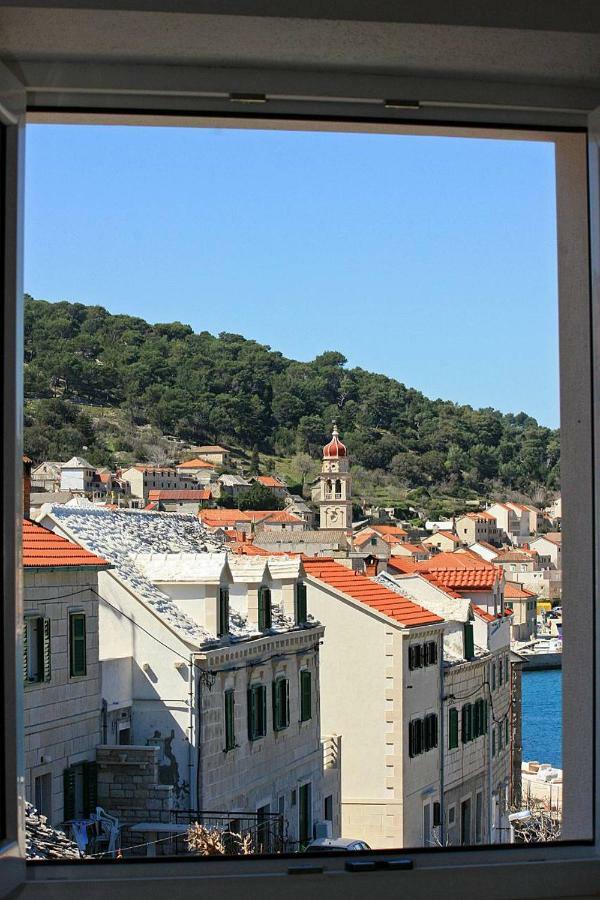 Apartmani Nila Pucisca Εξωτερικό φωτογραφία