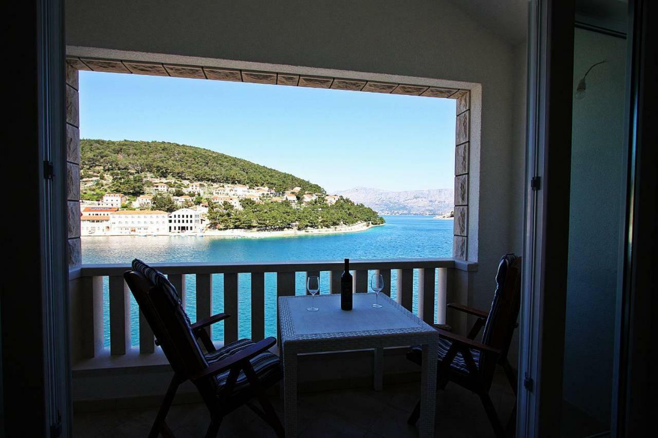 Apartmani Nila Pucisca Εξωτερικό φωτογραφία