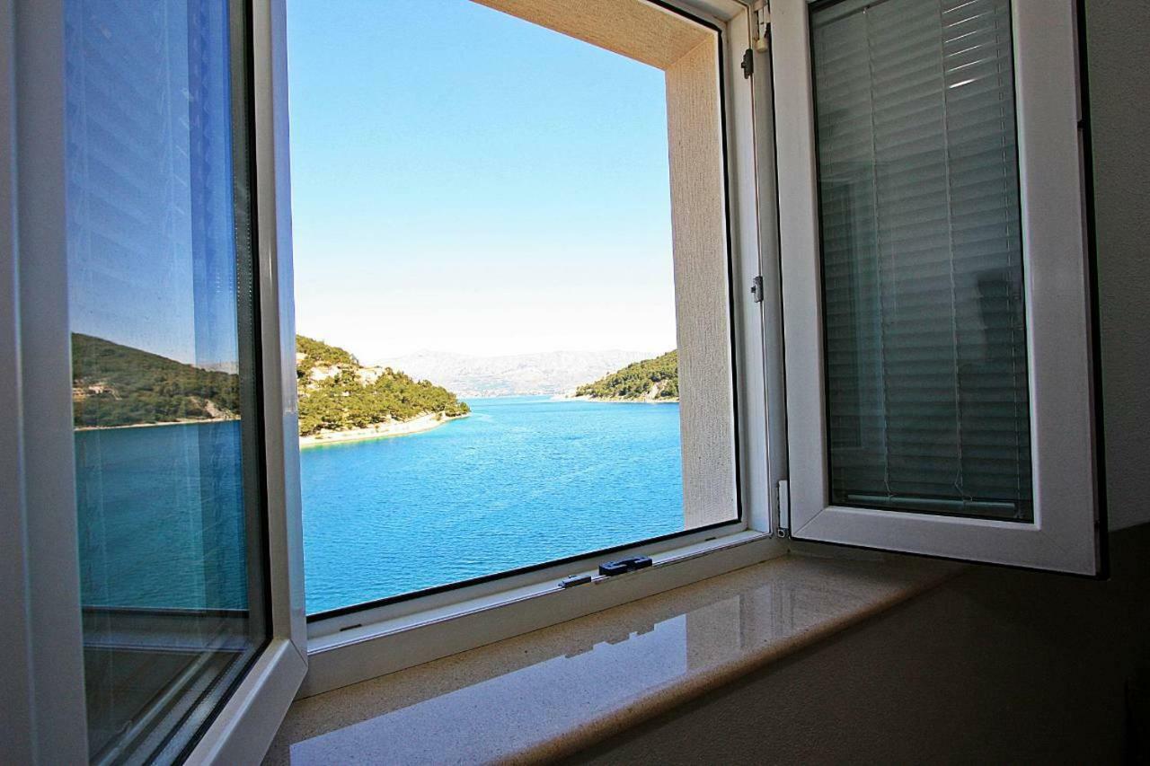 Apartmani Nila Pucisca Εξωτερικό φωτογραφία