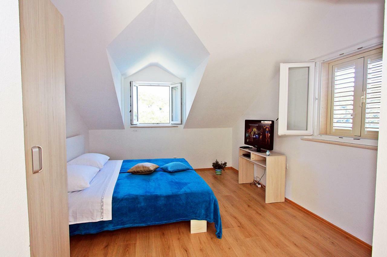 Apartmani Nila Pucisca Εξωτερικό φωτογραφία
