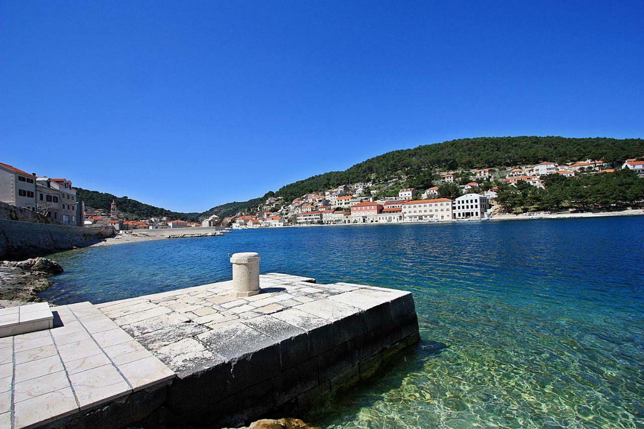 Apartmani Nila Pucisca Εξωτερικό φωτογραφία