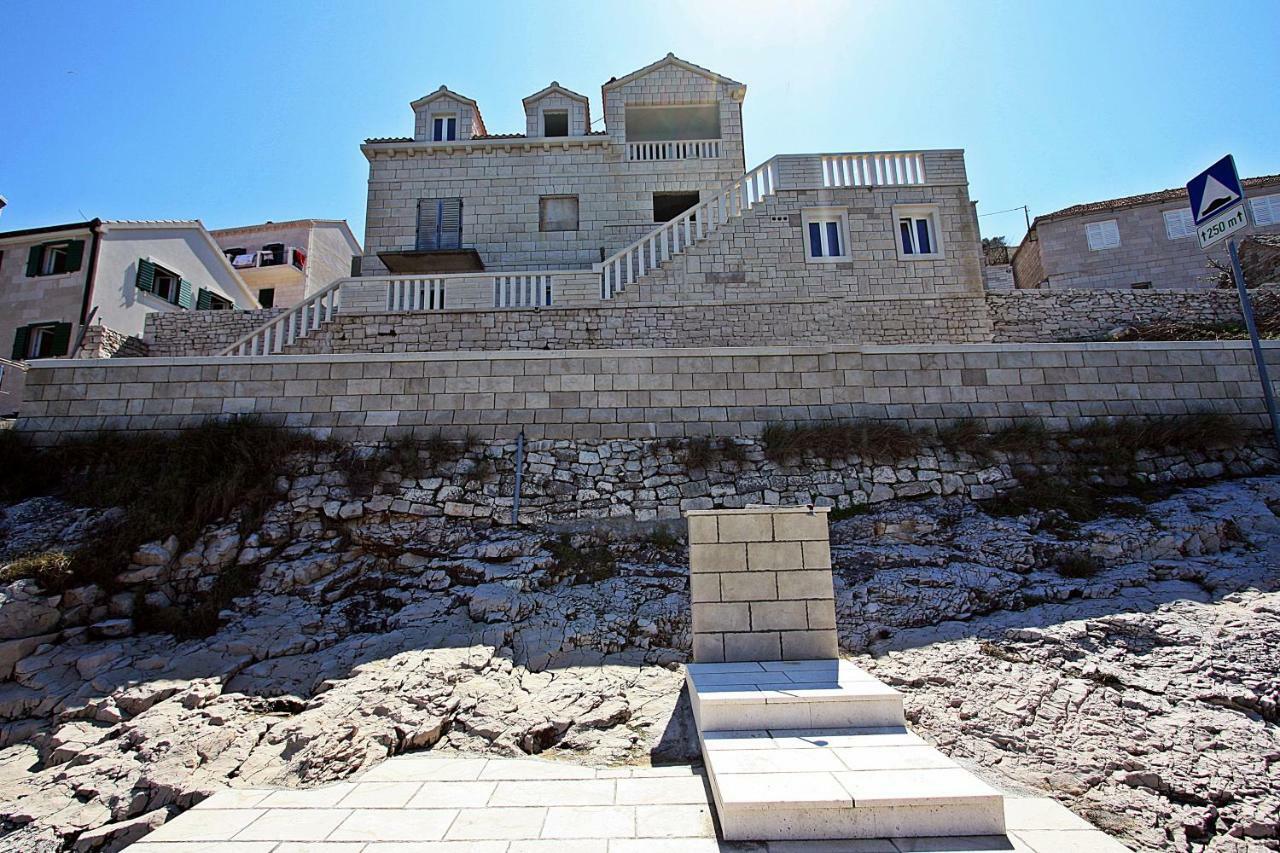 Apartmani Nila Pucisca Εξωτερικό φωτογραφία